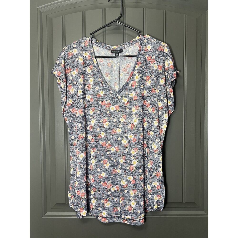 Bobeau Gray Faded Floral Short Sleeve Top Size XXL